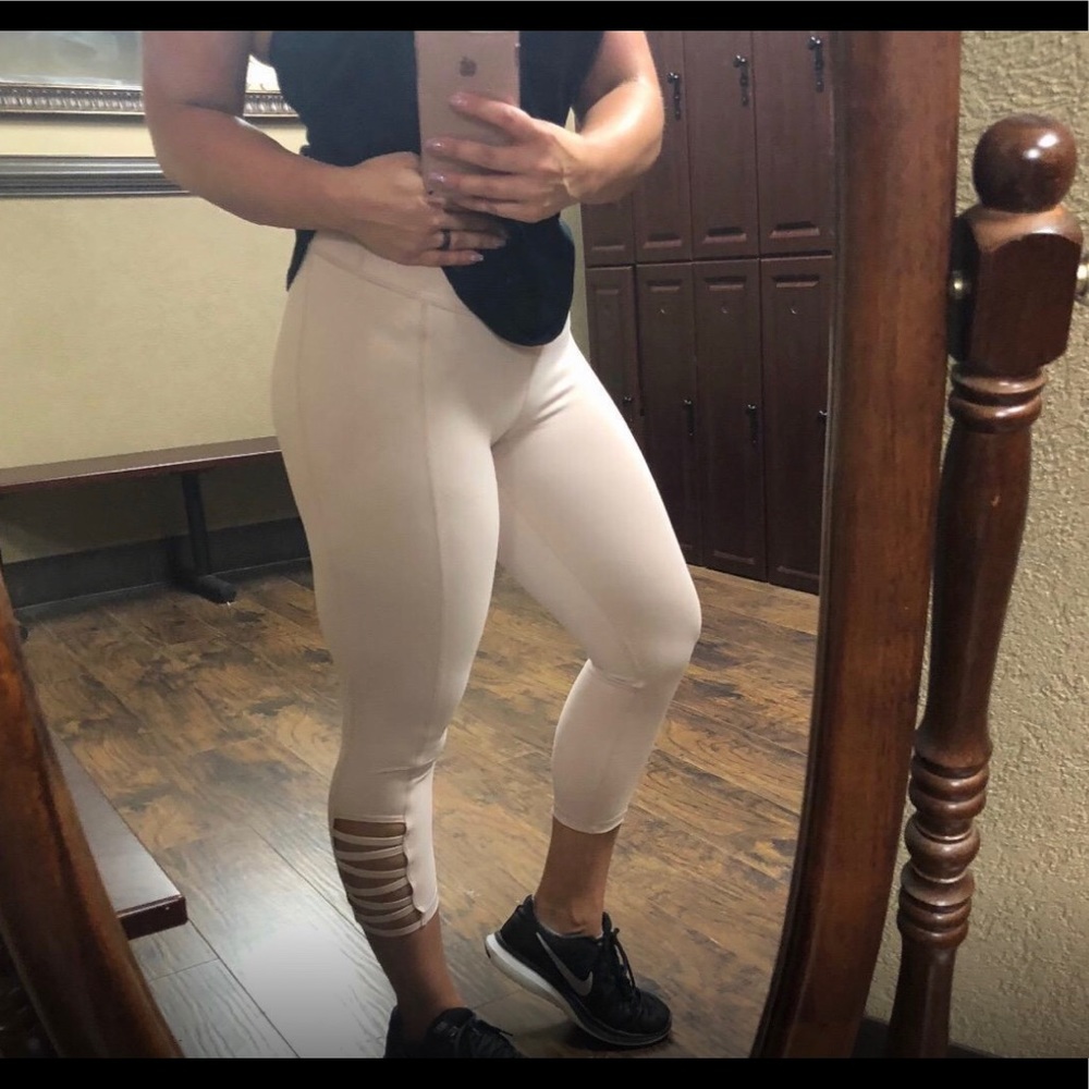 Capri yoga pants rose pink MEDIUM